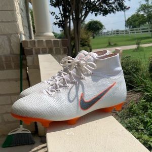 Nike Flyknit Mercurial Cleats